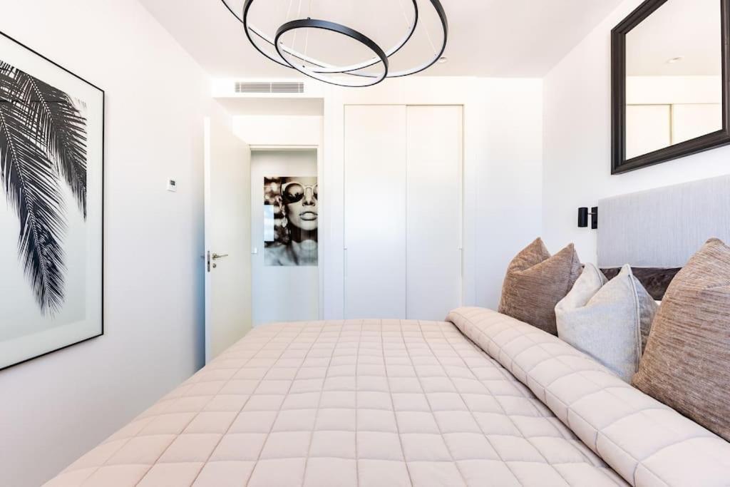 Luxury - Higueron West Apartamento
