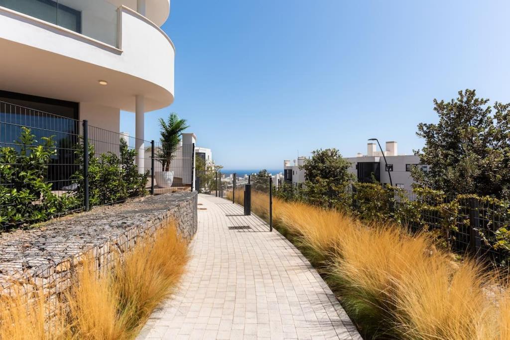 Luxury - Higueron West Apartamento *
