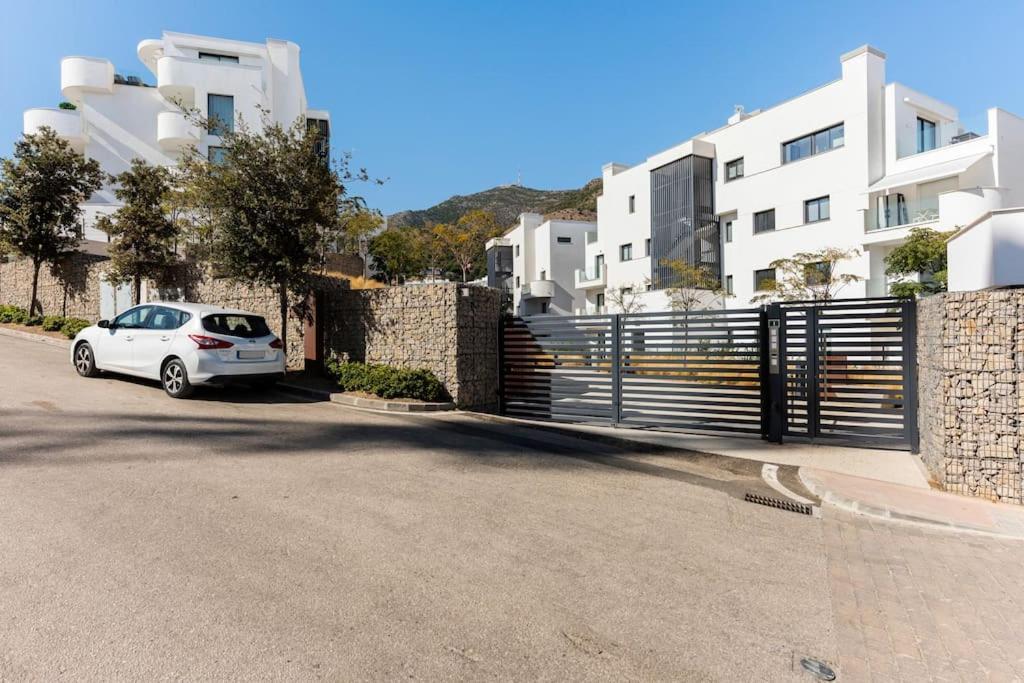 Luxury - Higueron West Apartamento Málaga