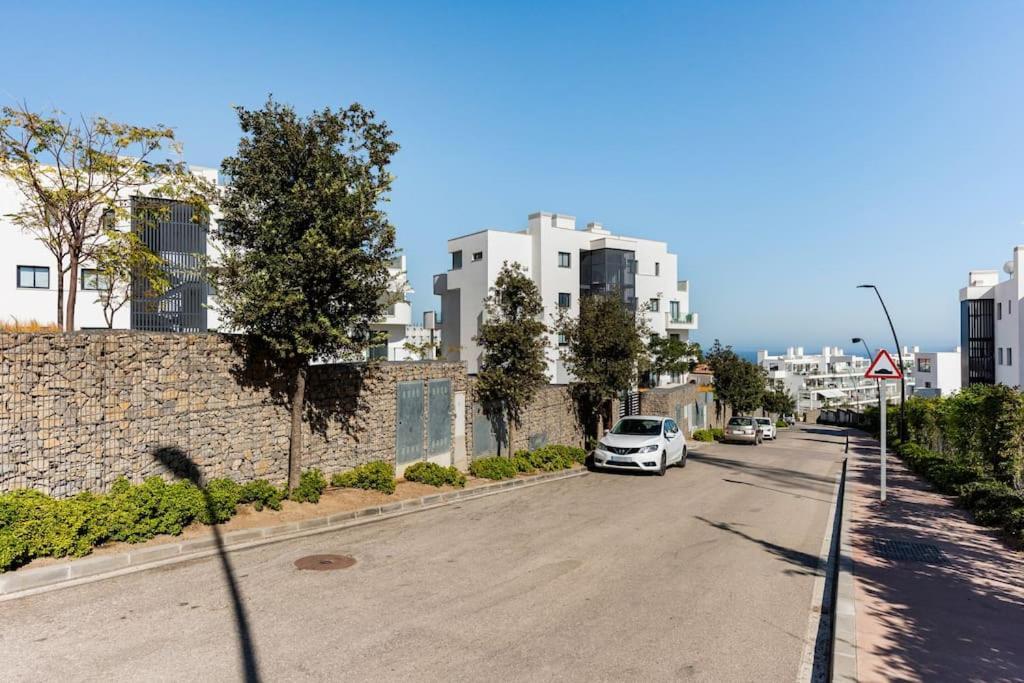 Luxury - Higueron West Apartamento *